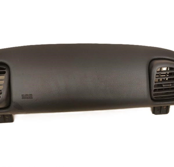Tapa Bolsa Aire Copiloto Dodge Ram 1994-2002 1500 USO ORIGINAL esta pieza NO TRAE BOLSA DE AIRE solo es su tapa, se vende como se muestra, su precio es muy accesible, es usado y sus bases las tiene completas sin reparar, AUTOTRANSFORMERS REFACCIONARIA agradeces su preferencia antes de comprar verifique la compatibilidad de esta pieza a donde lo va a instalar es de uso , en buenas condiciones, esperamos su compra