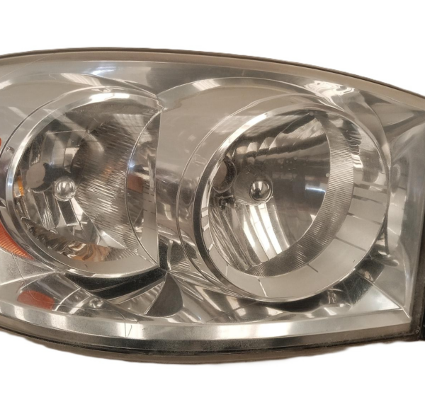 faro derecho Ram 2500 USADO